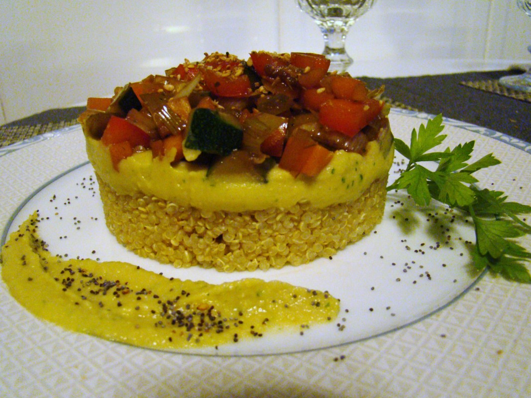 VEGGIE MERMAID Timbal de quinoa aromática.